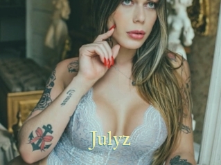 Julyz
