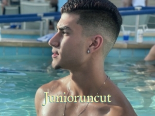 Junioruncut