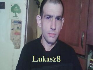 Lukasz8