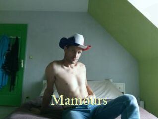Mamours