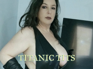 TITANIC_TITS